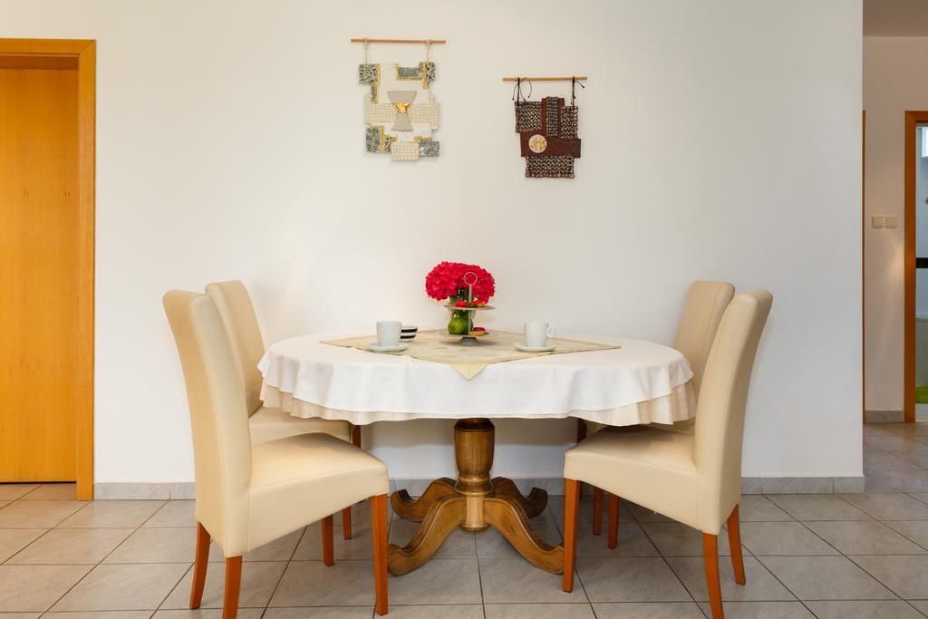 Apartman Snjezana Малинська Екстер'єр фото